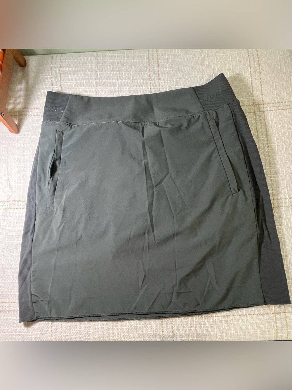 Athleta Athletic Skort Pleated Design with lnner Shorts Size 4